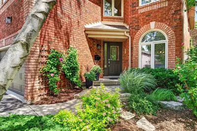 2255 Vista Oak Road, Oakville, On L6m 3l8