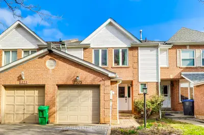 Att/Row/Townhouse in Mississauga