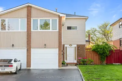 Semi-Detached in Brampton