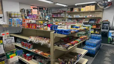 2170 Sherobee Road, Mississauga, On L5a 3p8