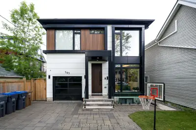 Detached in Mississauga
