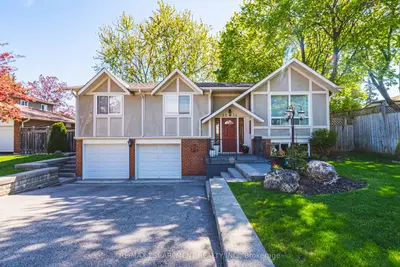 Detached in Burlington