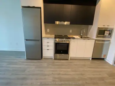 Condo Apartment in Mississauga