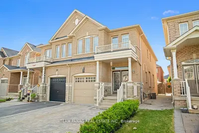 Semi-Detached in Brampton