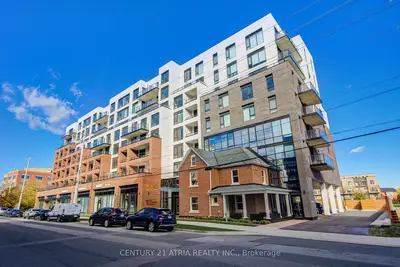 Condo Apartment in Oakville