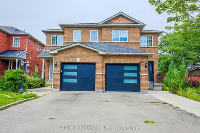 Semi-Detached in Mississauga
