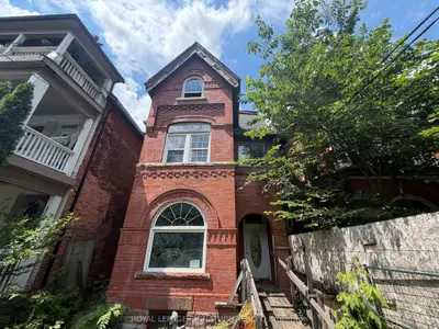 Detached in Toronto