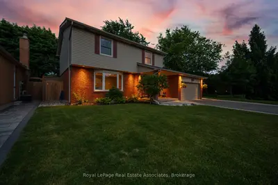 45 Cleaveholm Drive, Halton Hills, On L7g 3e3