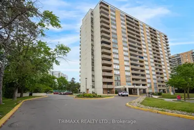Condo Apartment in Toronto