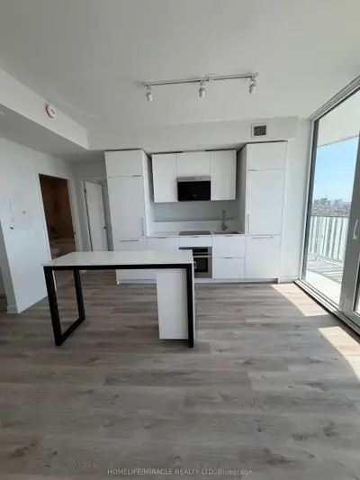 Condo Apartment in Mississauga