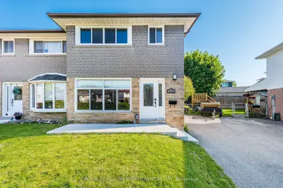 2155 Pashak Court, Mississauga, On L5a 1h8