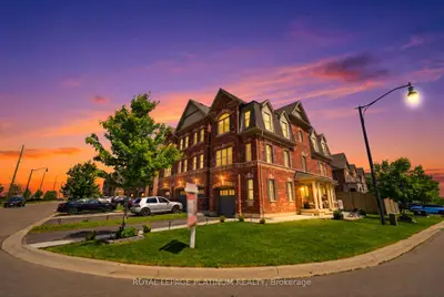 Att/Row/Townhouse in Brampton