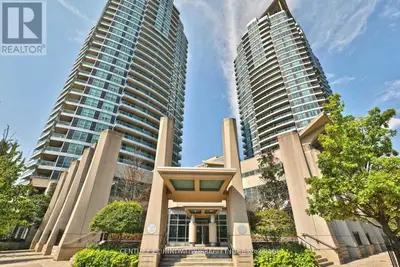 Condo Apartment in Mississauga