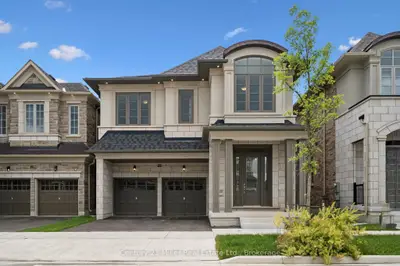 3262 Millicent Avenue, Oakville, On L6h 0v8