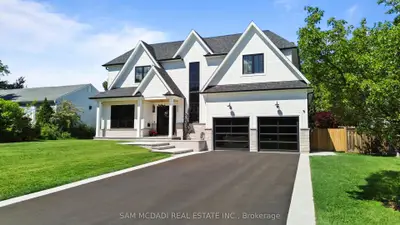 Detached in Burlington