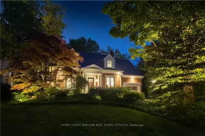 339 Smith Avenue, Burlington, On L7r 2t9