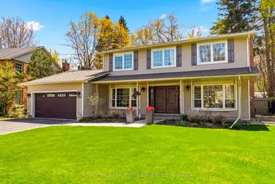 Detached in Oakville