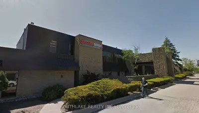 5230 South Service Road 207, Burlington, On L7l 5p2