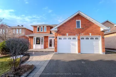 4538 Penhallow Road, Mississauga, On L5v 1e7