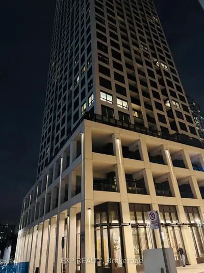 Condo Apartment in Mississauga