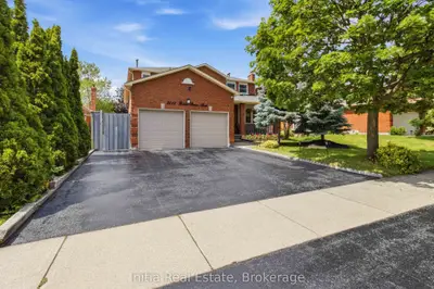 2014 Golden Briar Trail, Oakville, On L6h 4n9