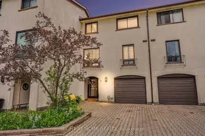 Condo Townhouse in Mississauga