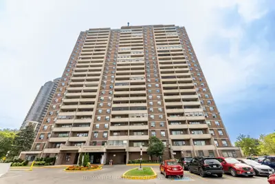 Condo Apartment in Toronto