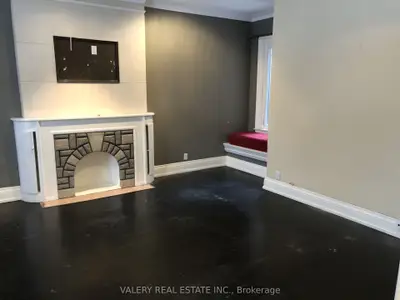 Triplex in Toronto