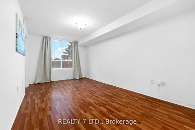 Condo Apartment in Burlington