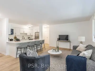 Condo Apartment in Toronto