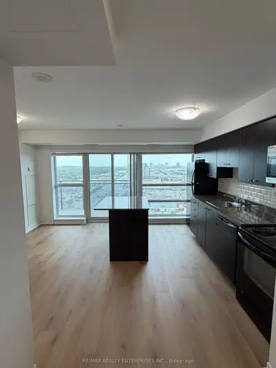 Condo Apartment in Brampton