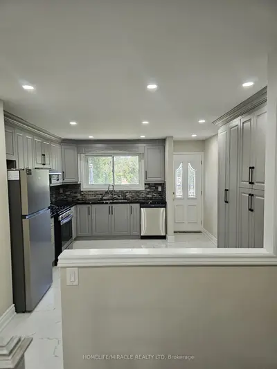 Detached in Brampton