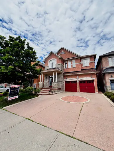 Detached in Brampton