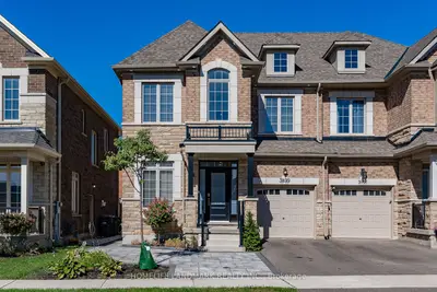 Semi-Detached in Mississauga