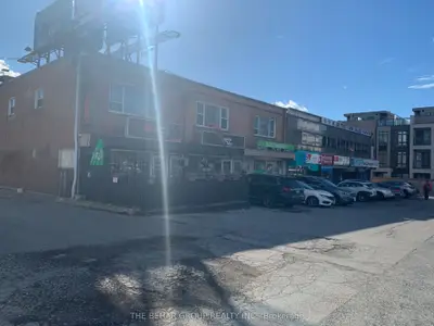 699 Lawrence Avenue W Unit A, Toronto, On M6a 1b4