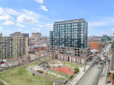 270 Dufferin Street 1106, Toronto, On M6k 0h8