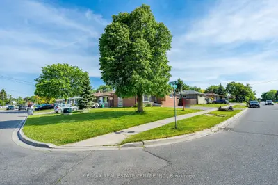 Detached in Brampton
