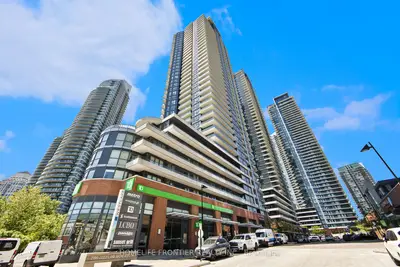 Condo Apartment in Toronto