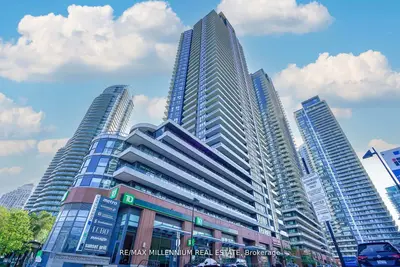 Condo Apartment in Toronto
