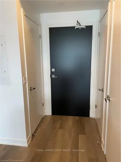 Condo Apartment in Burlington