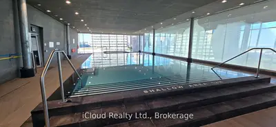 Condo Apartment in Mississauga