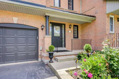 5128 Falconcrest Drive, Burlington, On L7l 6k4