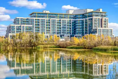 Condo Apartment in Oakville