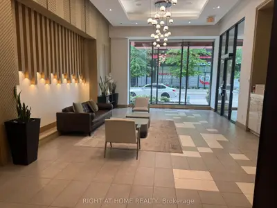 4099 Brickstone Mews 708, Mississauga, On L5b 0g2