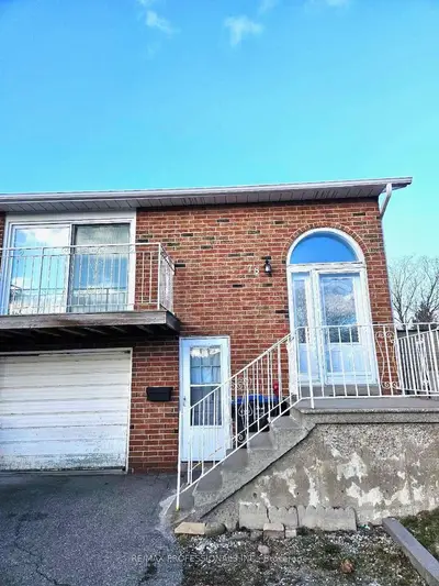 Semi-Detached in Brampton