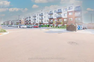 Condo Apartment in Brampton
