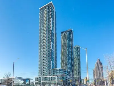Condo Apartment in Mississauga