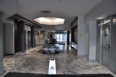 2560 Matheson Boulevard E 217-219, Mississauga, On L4w 4y9