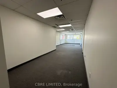 220 Wyecroft Road 204, Oakville, On L6k 3v1