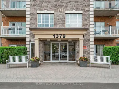 1379 Costigan Road 103, Milton, On L9t 2k6